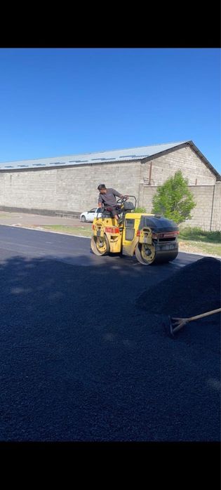 Укладка асфальта / Асфальтирование