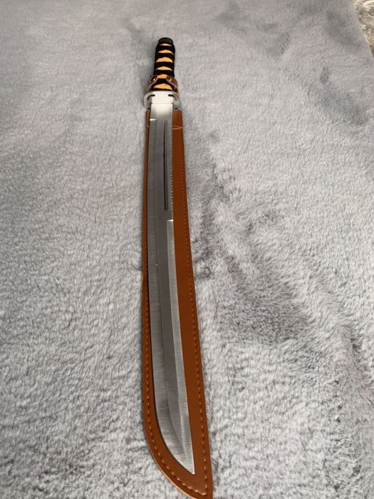 Sabie de vanatoare in teaca de piele cadou, transport rapid , Ninja