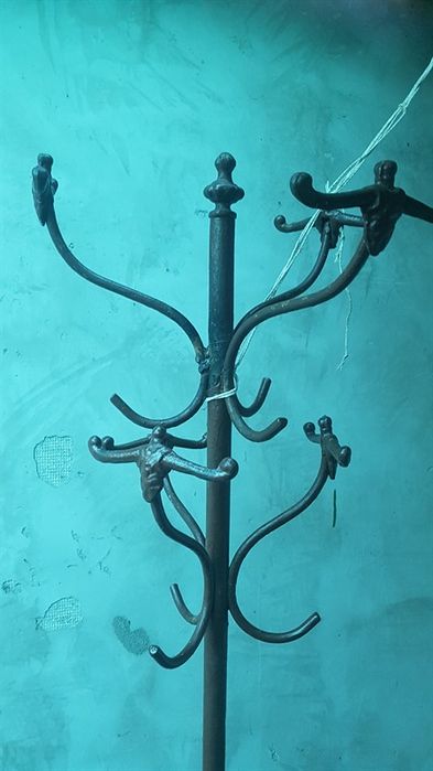 cuier tip pom vechi  din fier 500ron