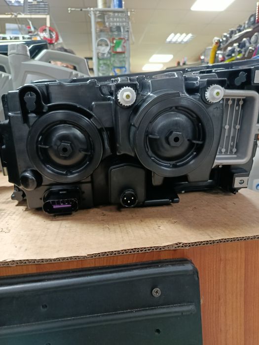 Фара КамАЗ 5490 новая