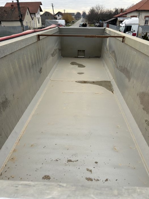 Semiremorca Schmitz Basculabila 33mc Axa Lift 2005 Recent Adus