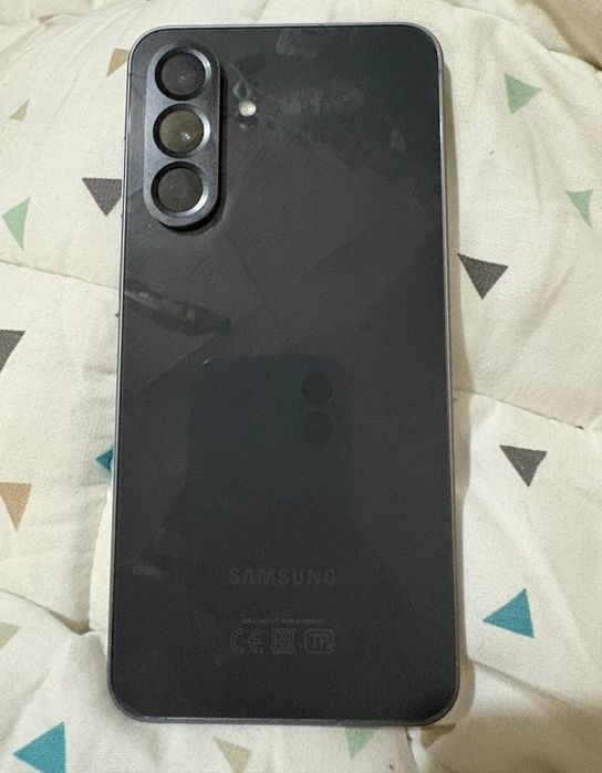 Продам samsung a56 5G срочно