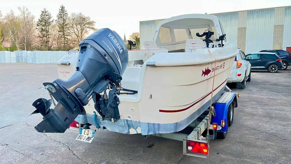 Barcă semicabină Smartliner Cuddy 19 -Motor Yamaha 50/60 cp