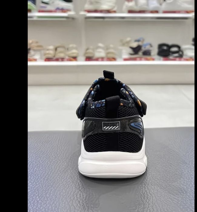 DR.Kong новые сандалии