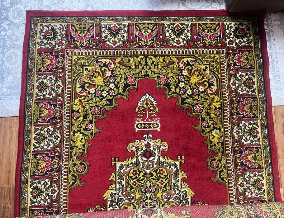 Продам ковер шерстяной натуральный