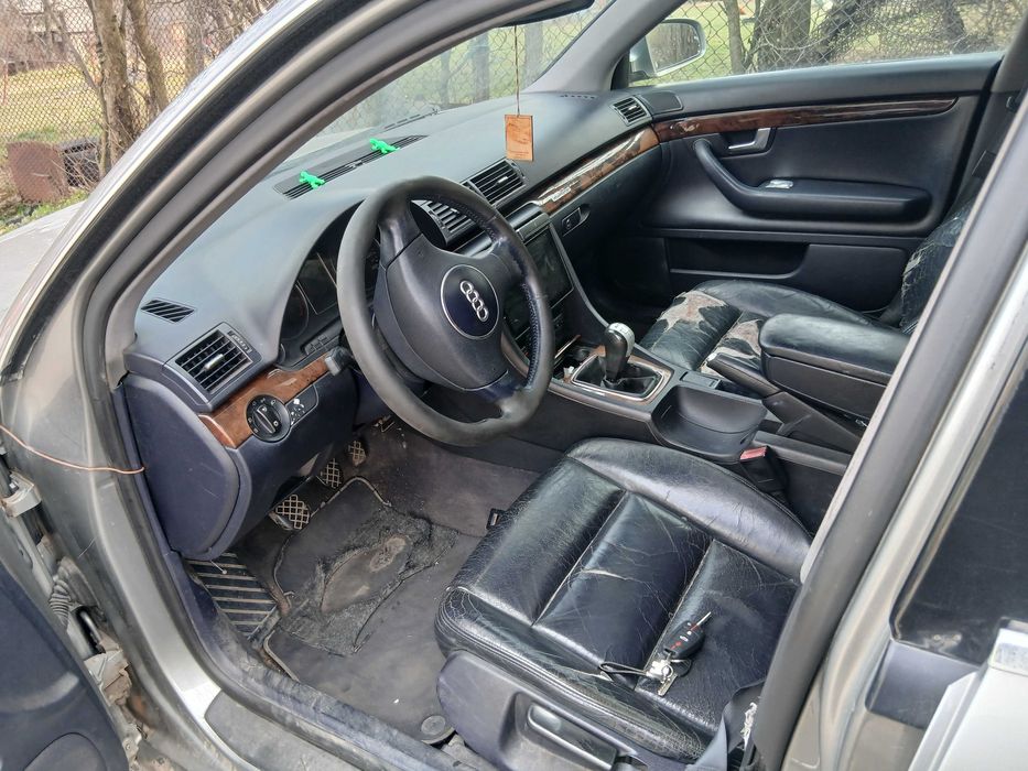 Audi a4 b6 quatro 131 na chasti
