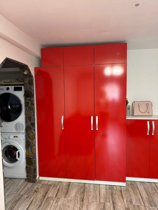 Mobilier și canapea