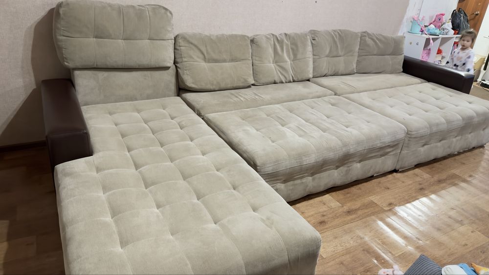Большой диван 4,05м