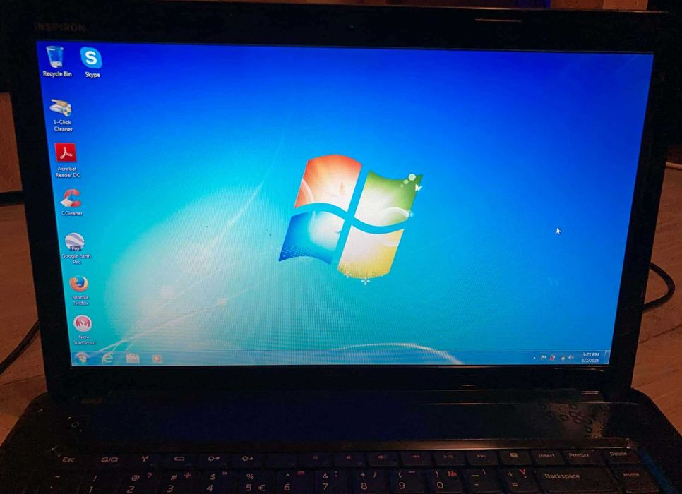 Лаптоп Dell Inspiron N5030