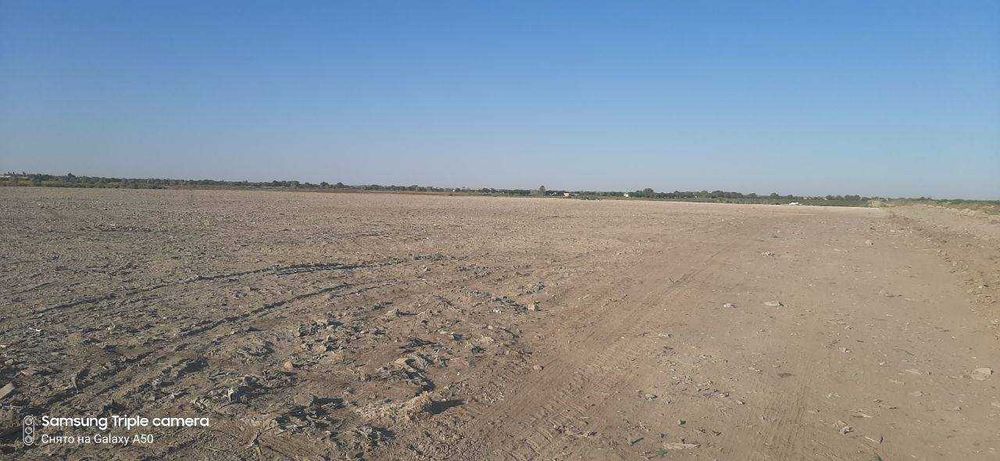 Қурилиш қилиш учун тайёр ер майдони сотилади