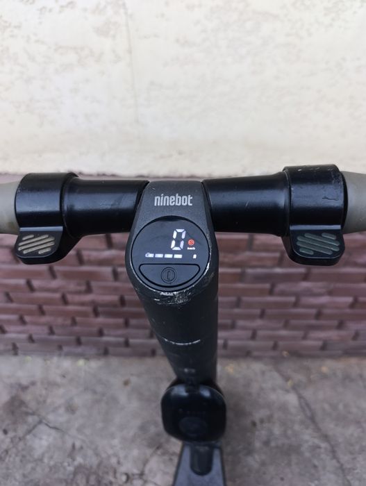Электросамокат Segway Ninebot es4