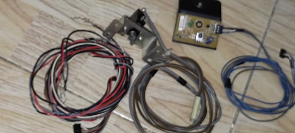 Срочно продам запчасти от телевизора
TOSHIBA.