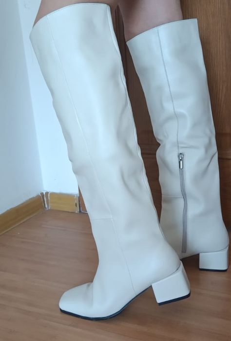 Кожаные сапоги женские