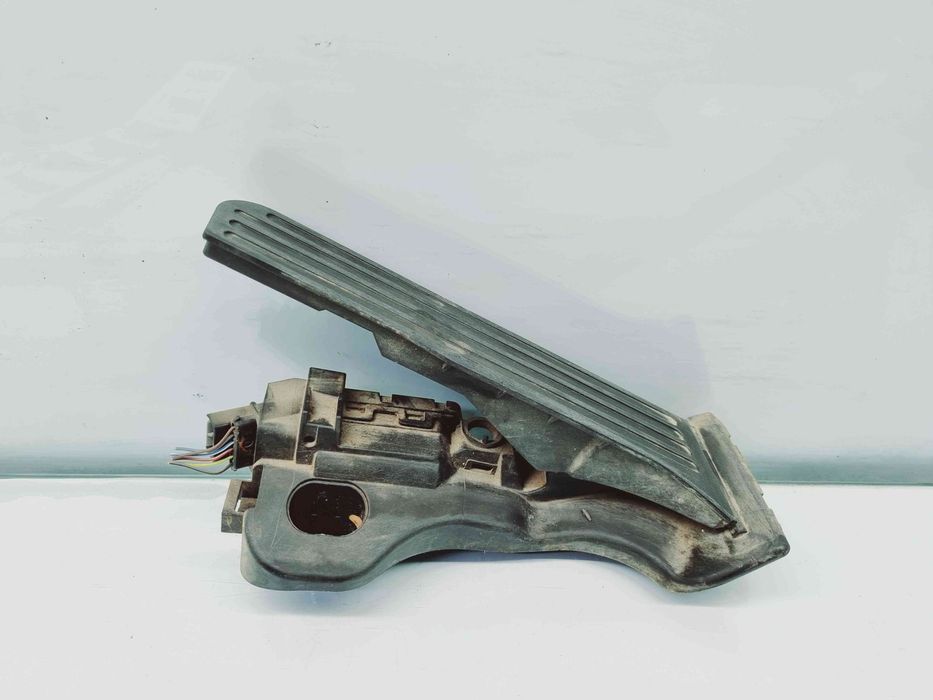 Pedala acceleratie Volkswagen Passat B6 Variant (3C5) [Fabr 2005-201