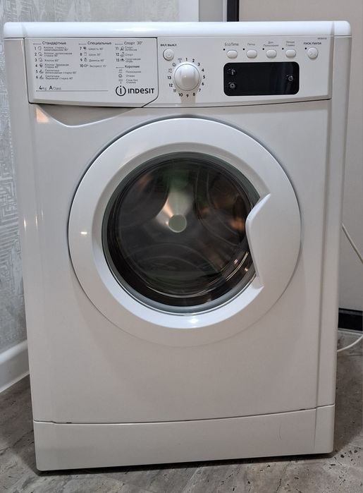 Стиральная машина Indesit