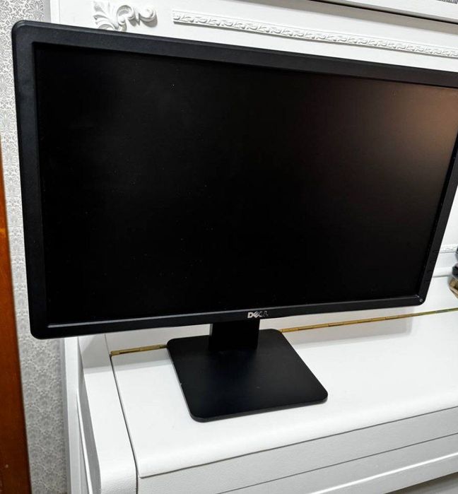 Продаю мониторы.