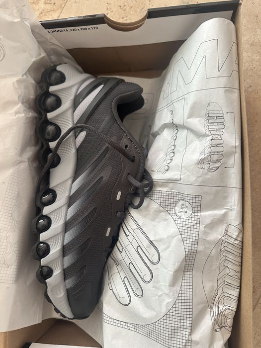 Марaтонки nike AIR MAX DN8