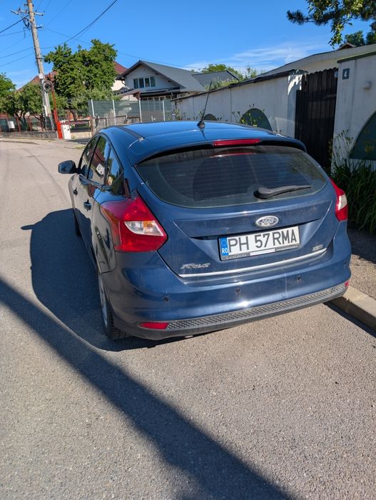FORD Focus 2012 — imagine 5