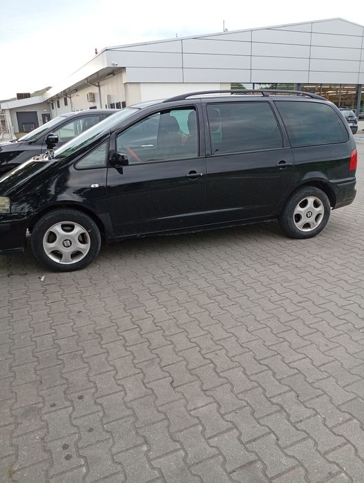 Vind sau schimb Seat alahamra 1.9 tdi  an 2002  ITP  valabil pina in august asigurare expirata  preț 1000 euro  negociabil