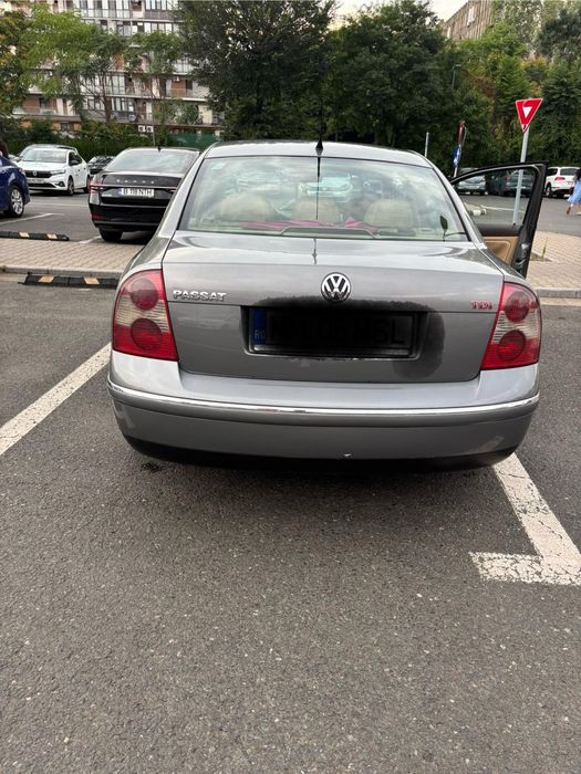 VOLKSWAGEN Passat 2004 — imagine 4
