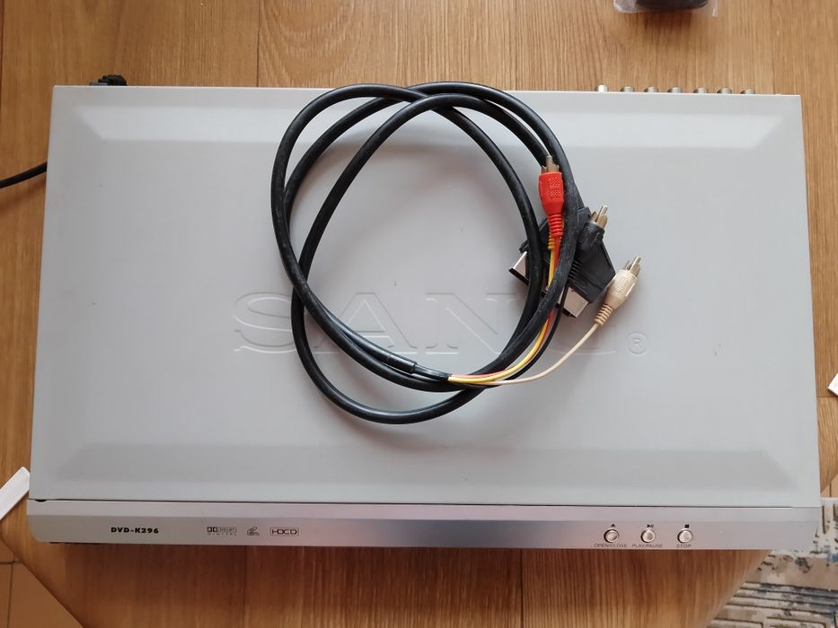 DVD Sang-K296 и DVD- RA82  Panasиonic за части 
За ч