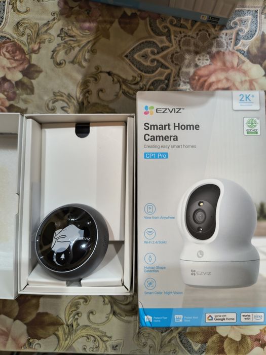 EZVIZ Peephole Doorbell & Smart Home Camera Kit – Чисто нов