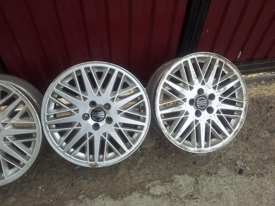 Jante Originale R17 VOLVO C30 S40 V50 C70 S60 V70 S80 Model Arrakis