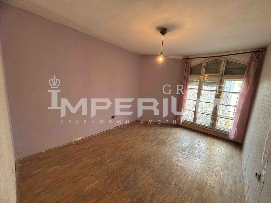 Продава се Двустаен апартамент в Варна, Колхозен пазар - 64 кв.м за 1969 €/кв.м - Снимка #7