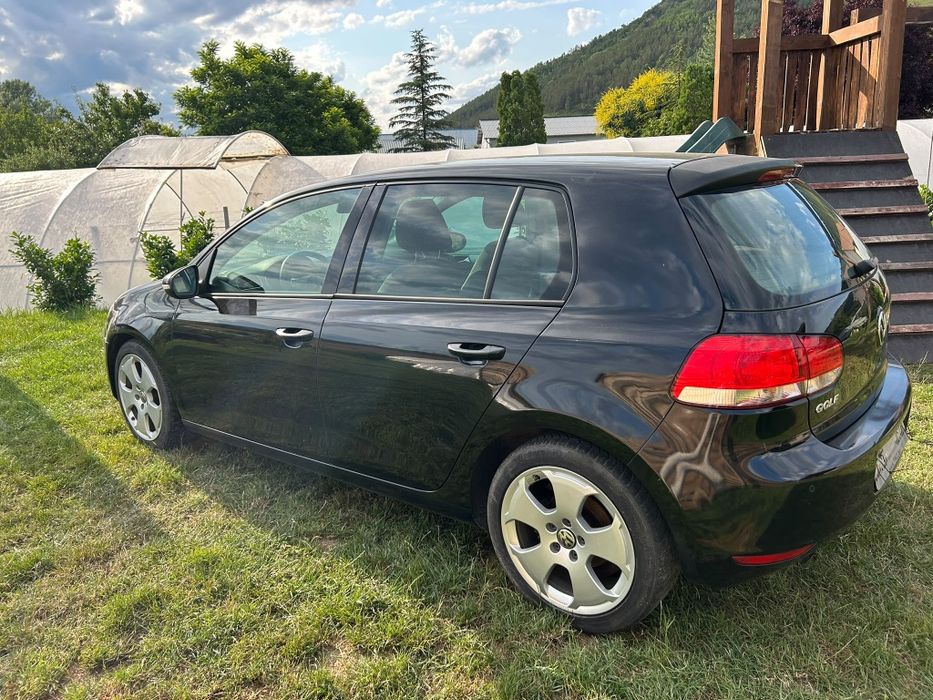 VOLKSWAGEN Golf 2010 — imagine 4