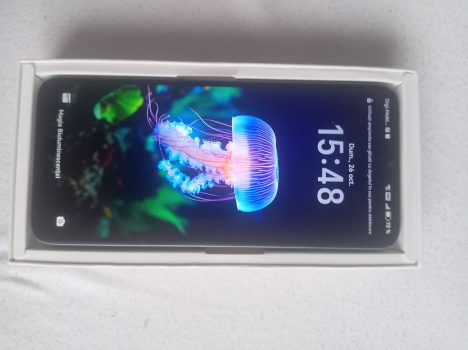 Vând  telefon Honor x6a