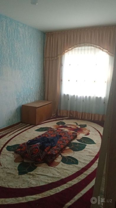 ПРОДАЕТСЯ Чирчик ш. 8 м/н 3/4/4