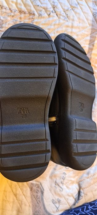 Ботуши Zara 28 номер
