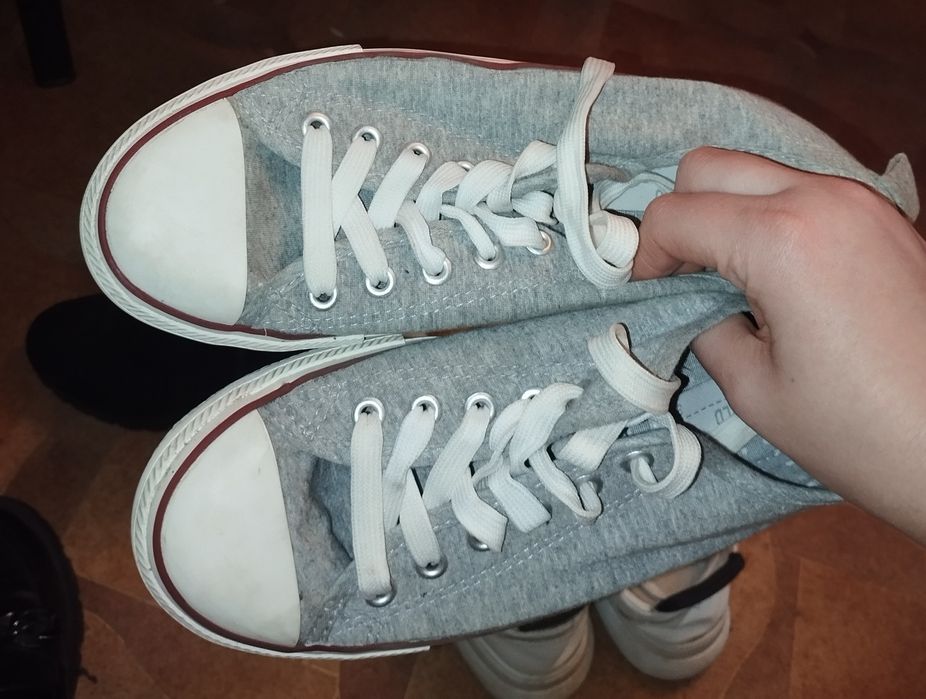 Продам одежду и обувь,возможен обмен