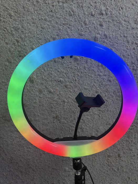 Кольцевая лампа