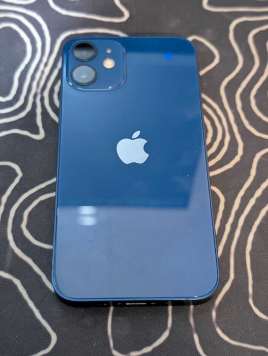 iPhone 12 mini 128GB Blue добро състояние