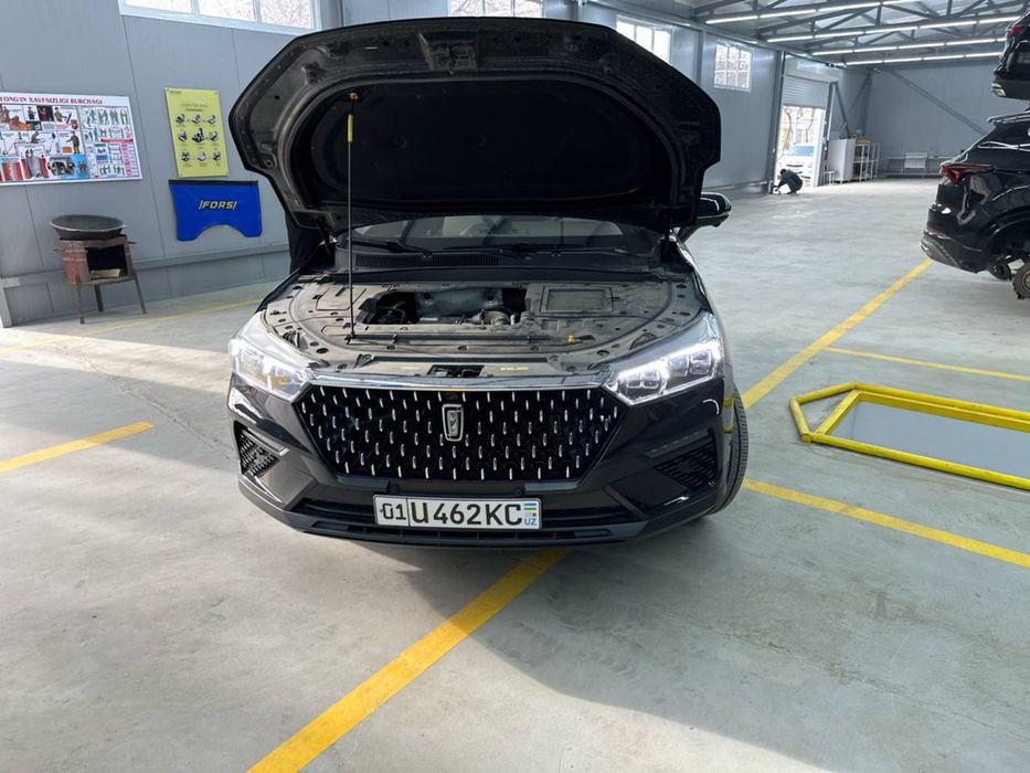 Bestune FAW T77 Luxury Full pozitsiya