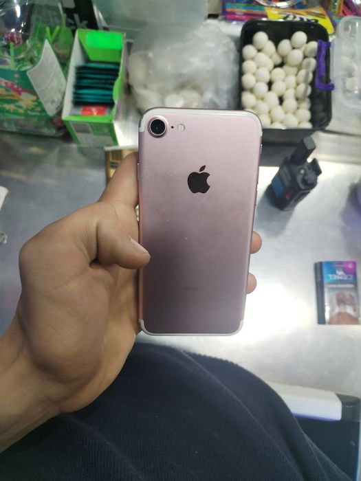 iPhone 7 rose 32gb