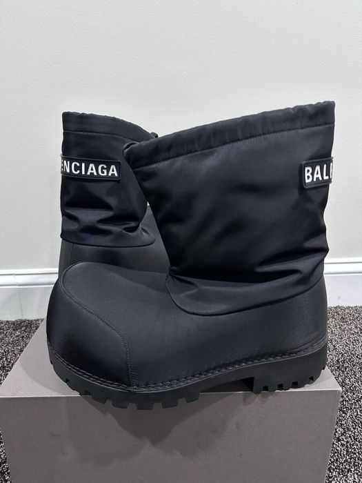 Balenciaga Alaska Boots Black
