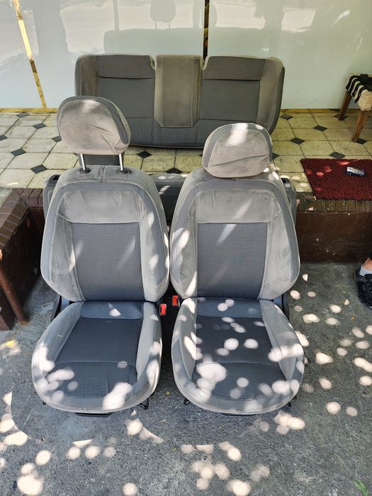 Сиденя от Lasetti Cobalt Комплект