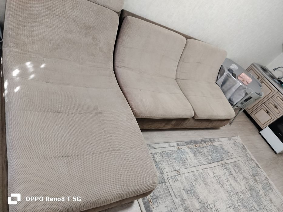 Диван бу корпус в отличном состоянии