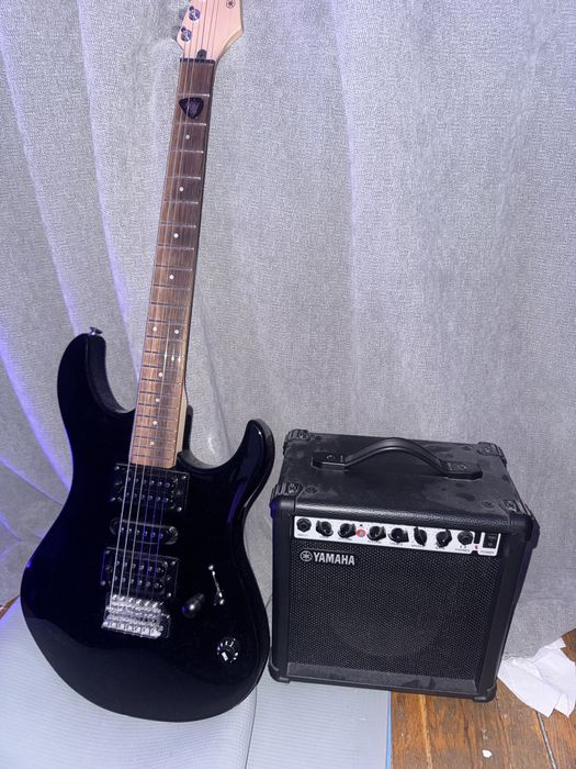 Электогитара yamaha