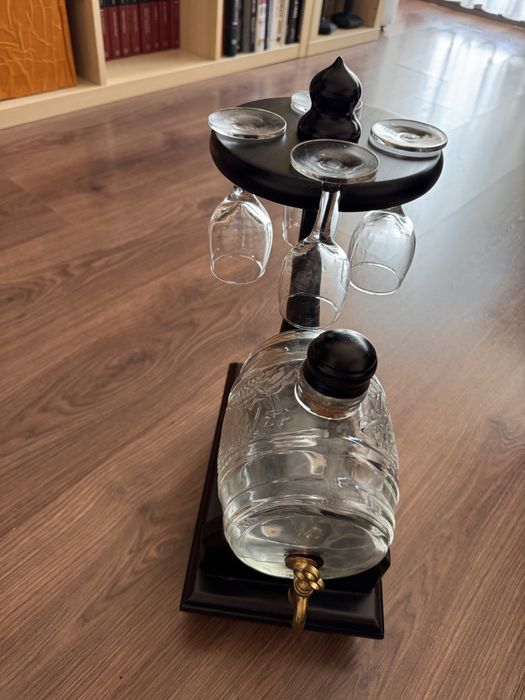 Set butoi sticla cu 4 pahare