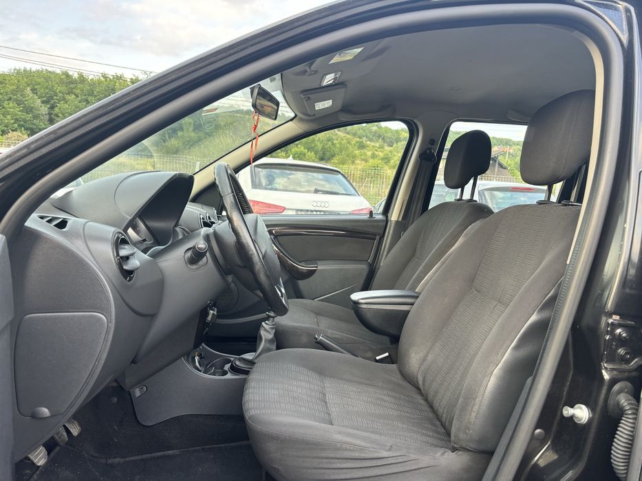 Dacia Duster 1.5dci 4x4 Rate si Garantie