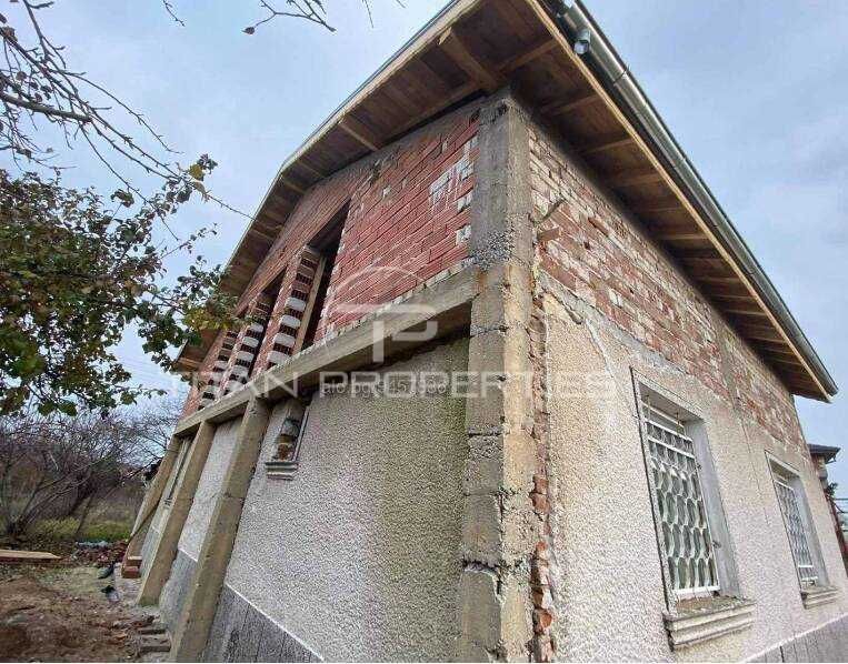 Продава се Къща в с. Чешнегирово, Област Пловдив - 140 кв.м за 715 €/кв.м - Снимка #1