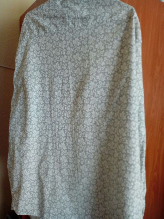 Риза с сгъващ ръкав