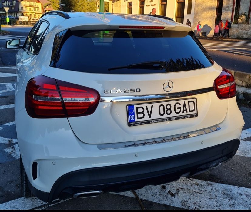 Mercedes Benz- GLA 250 AMG