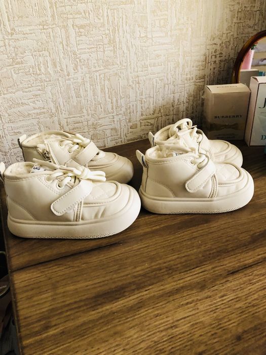 Детские ботинки! Зимнии размер 22 и 24