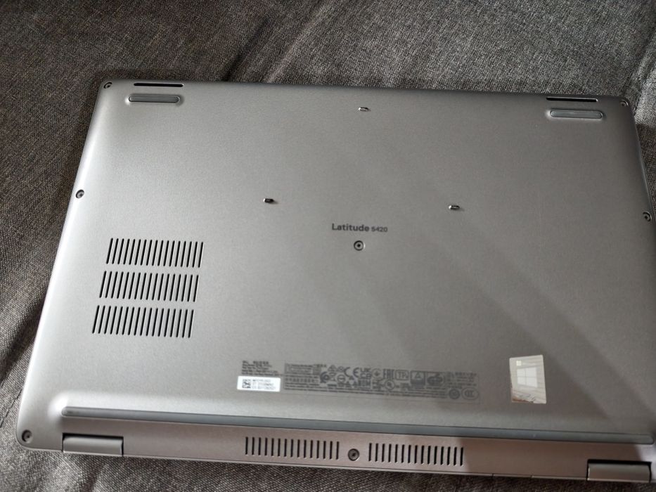 Laptop Dell Latitude E5420 i5 11th, 16gb Ram, 512GB SSD, ca nou la cutie
