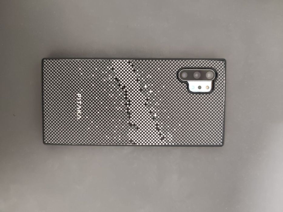 Samsung not 10 plus 5g & IPhone x