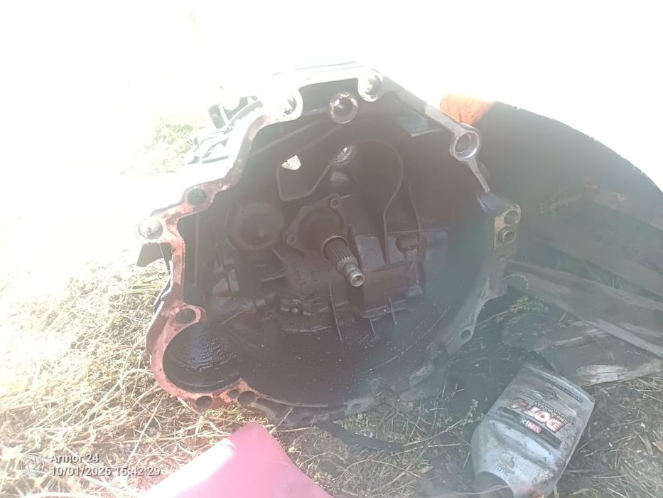 Продам коробку Ауди 100 с4